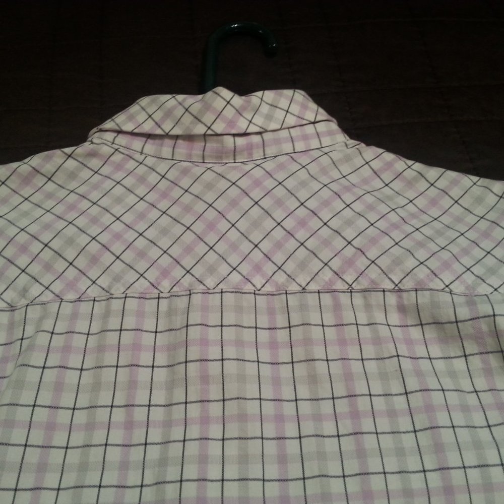 Sean John  Lightweight Plaid Button down mens shirt - Picture 6 of 7